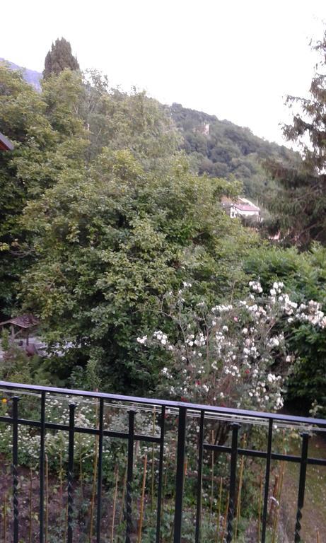 Appartamento La Cà del Menèc Lierna Camera foto